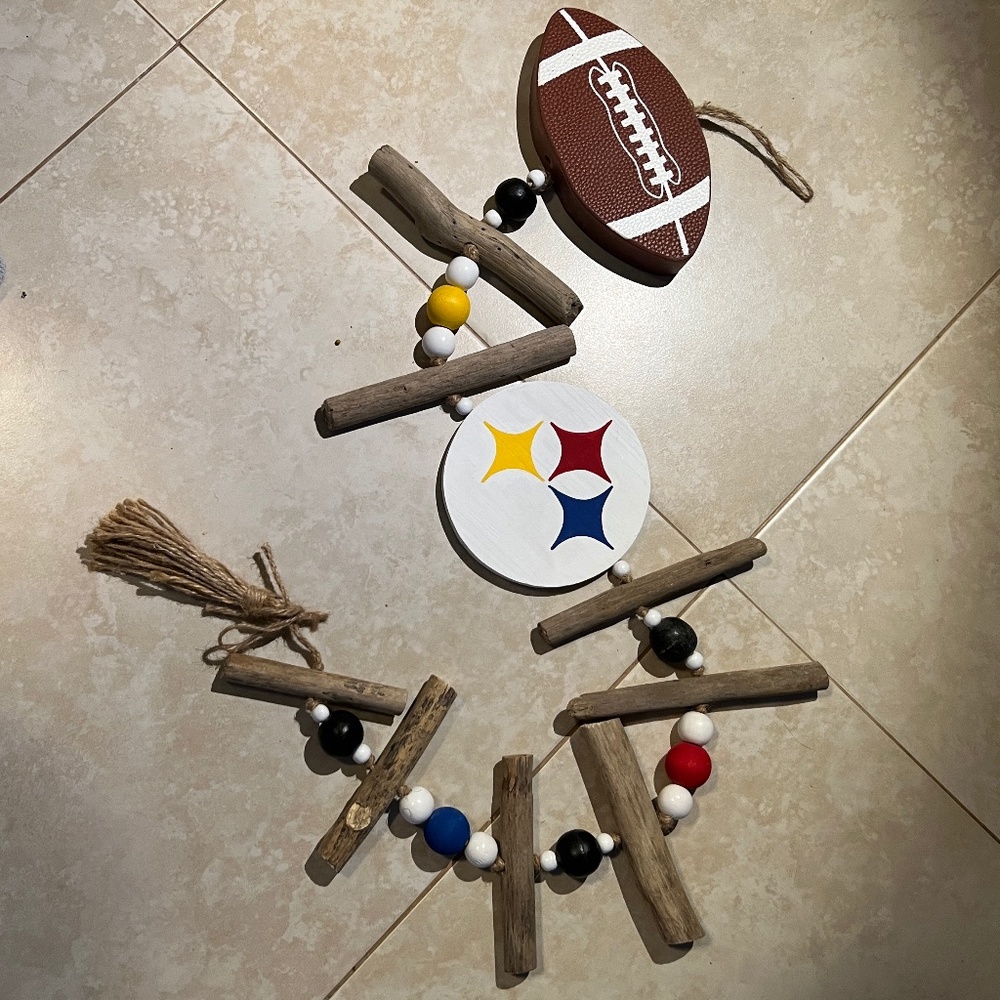 Pittsburgh Steelers wall decor